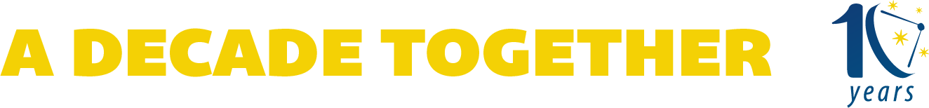 texto-10decades-logo